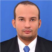 Profesor imparte clases a todas las edades